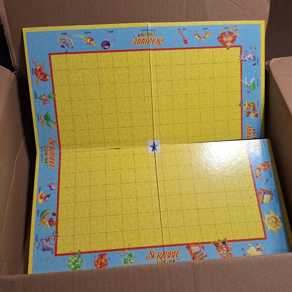 scrabble junior - Picture 3 of 7